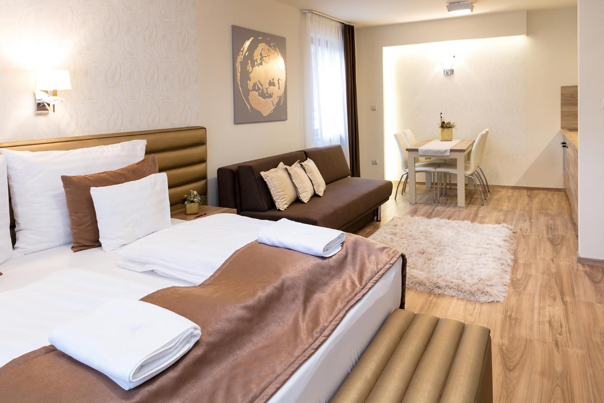 Foter Rezidencia 3 Apartment Дьор Екстериор снимка