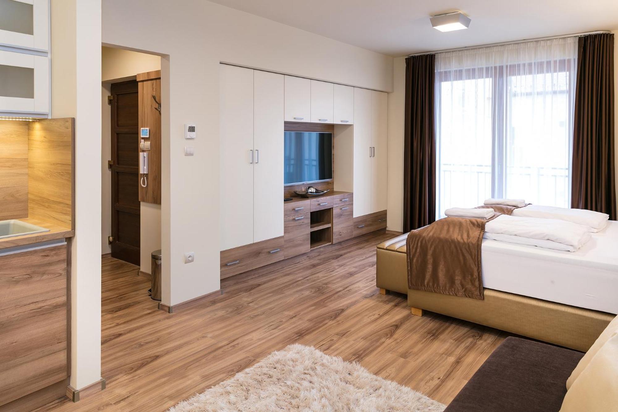 Foter Rezidencia 3 Apartment Дьор Екстериор снимка