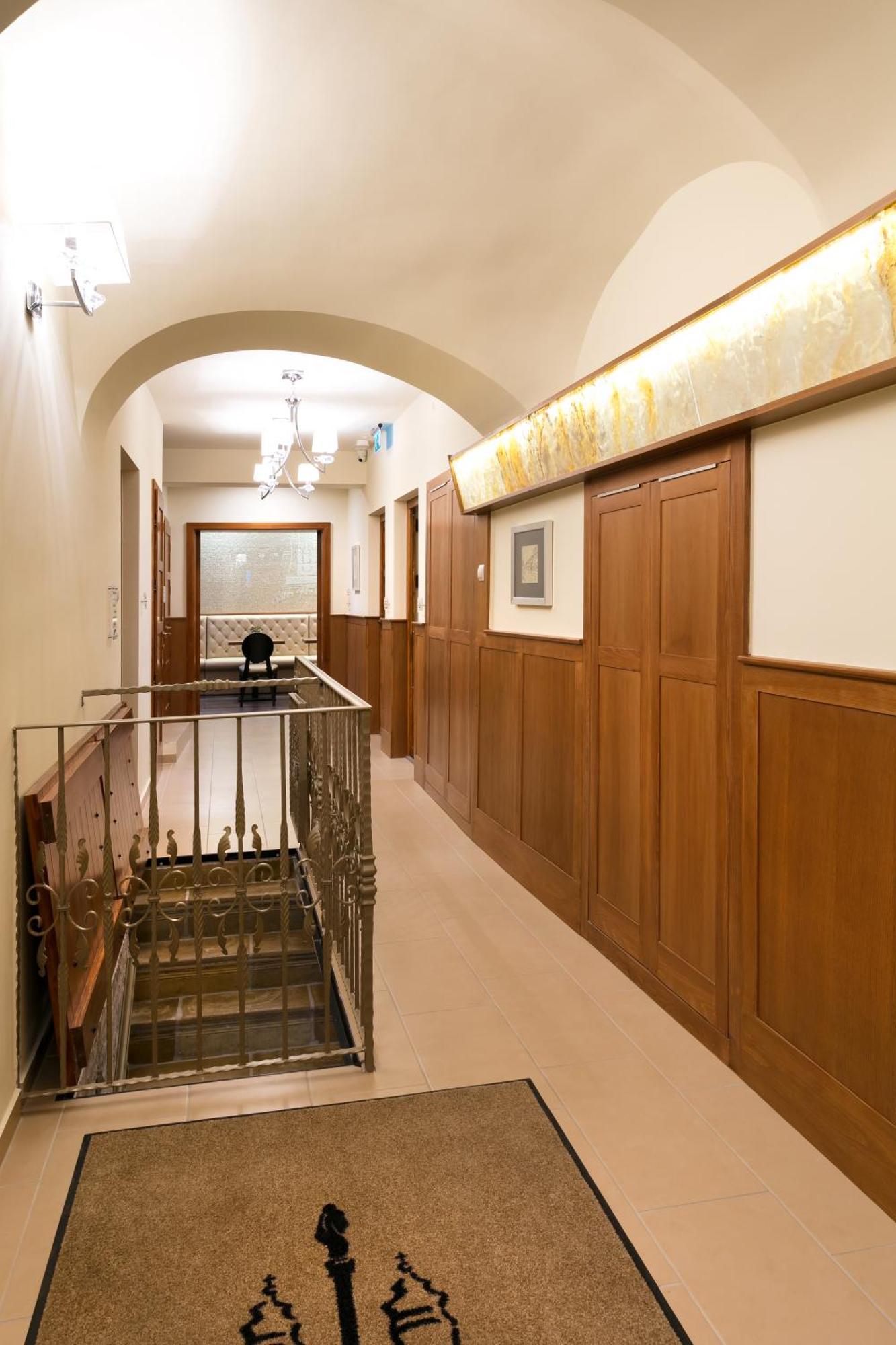 Foter Rezidencia 3 Apartment Дьор Екстериор снимка
