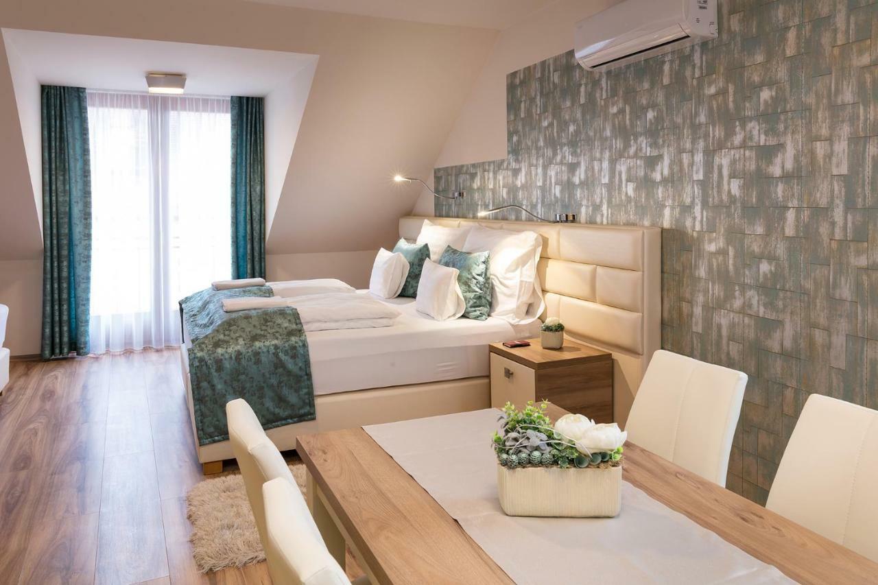 Foter Rezidencia 3 Apartment Дьор Екстериор снимка