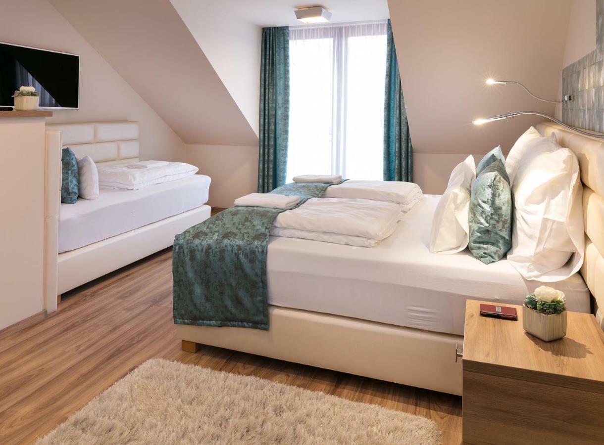 Foter Rezidencia 3 Apartment Дьор Екстериор снимка