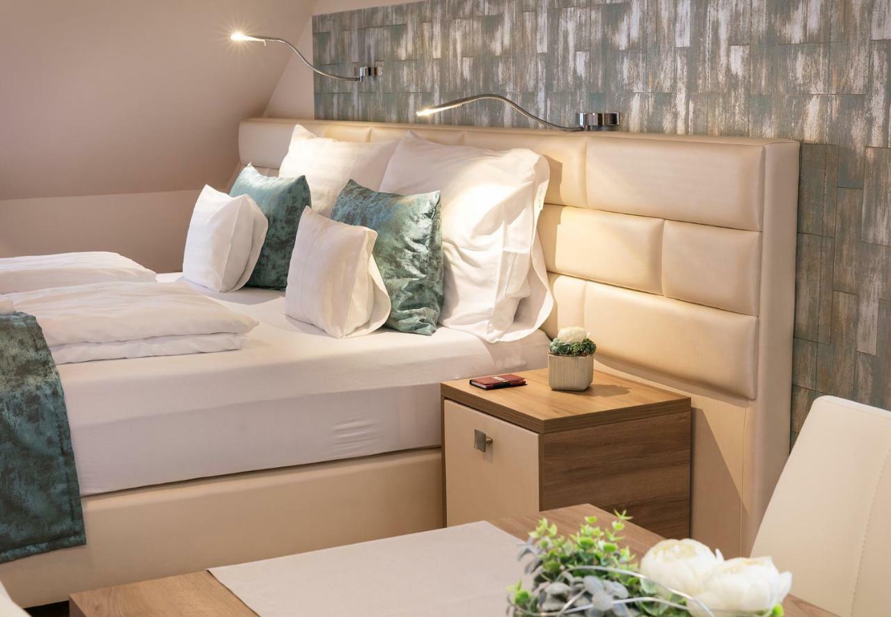 Foter Rezidencia 3 Apartment Дьор Екстериор снимка