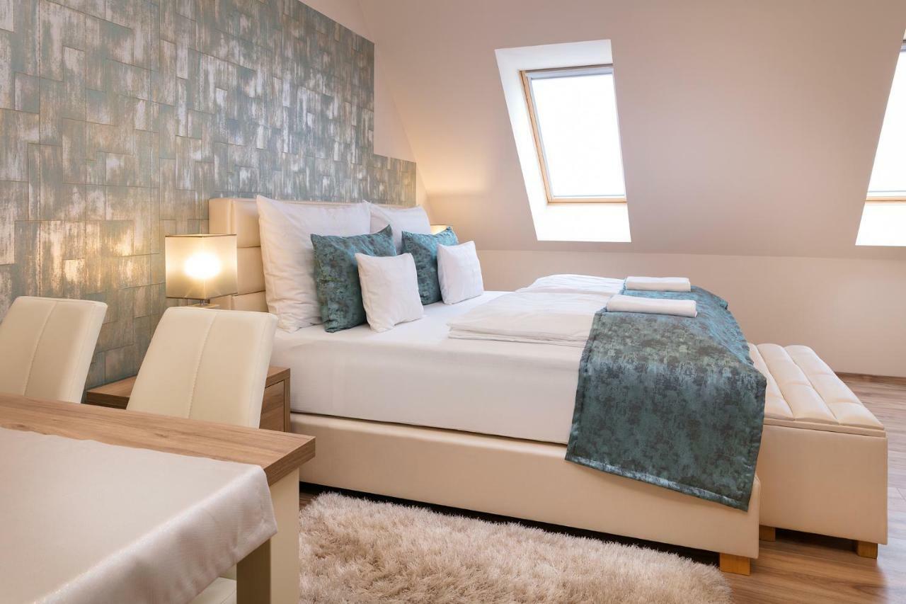 Foter Rezidencia 3 Apartment Дьор Екстериор снимка