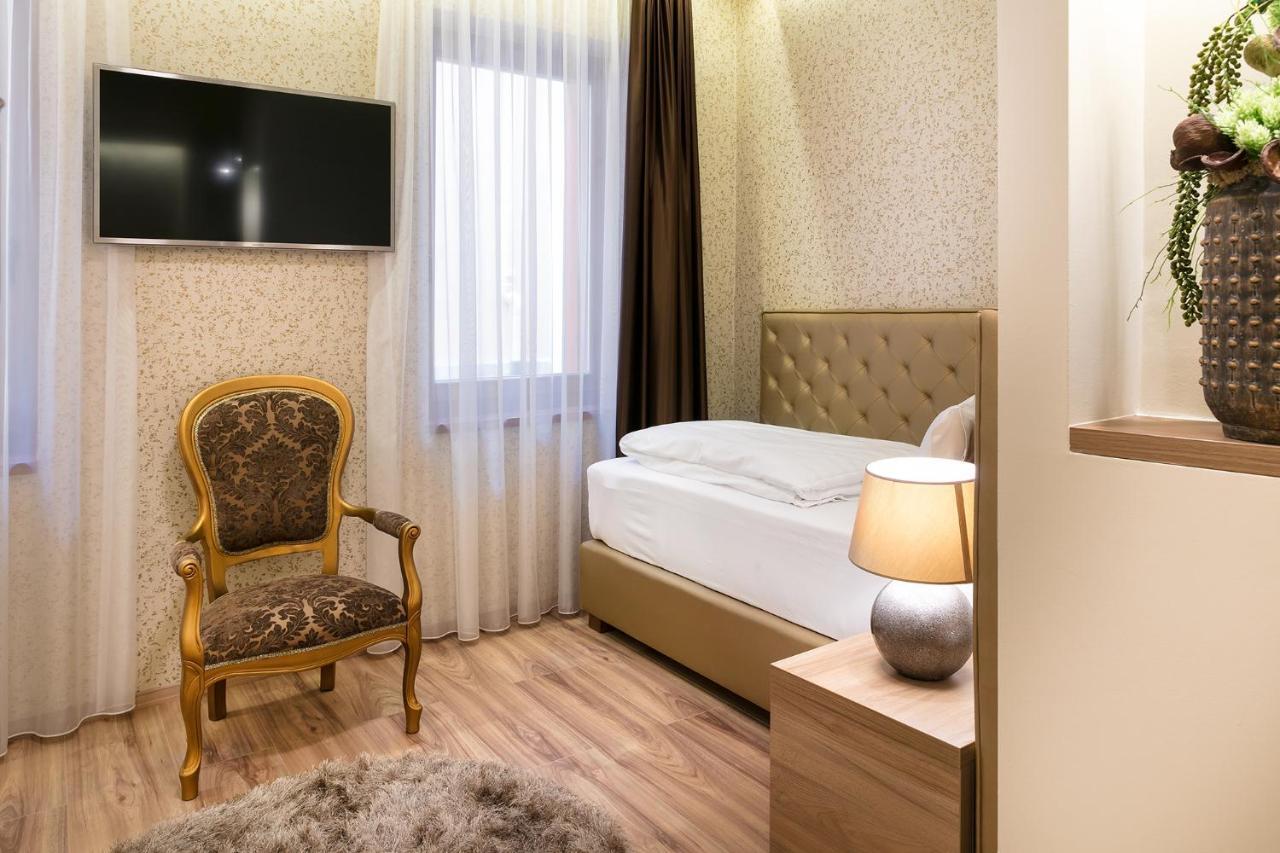 Foter Rezidencia 3 Apartment Дьор Екстериор снимка